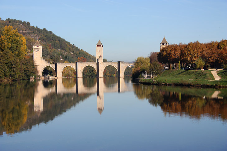 Automne_02_Cahors-Pont-Valentre_Joseph Guegan.jpg